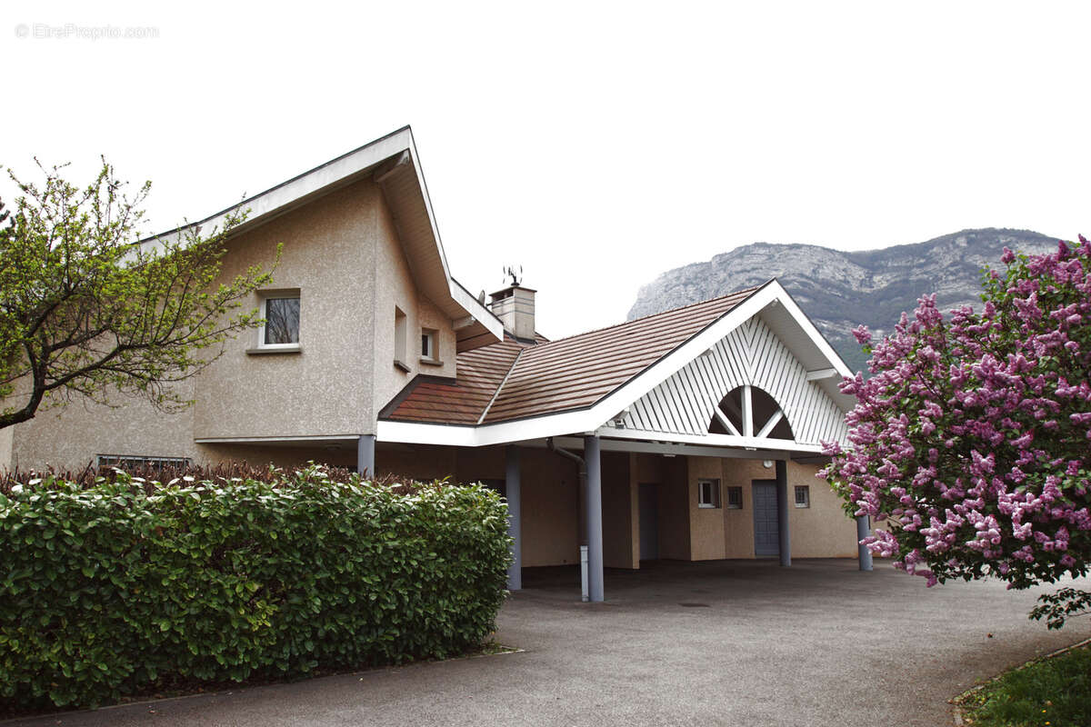 Maison à VARCES-ALLIERES-ET-RISSET