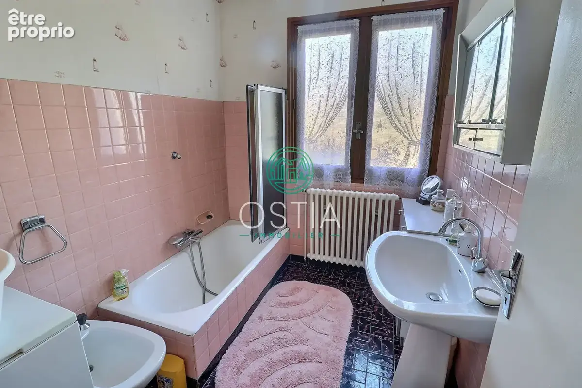 Maison Rive De Gier 5 pièce(s) 100 m2 - photo 9