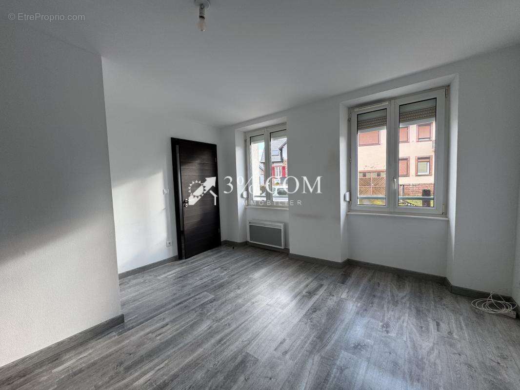 Maison à DOSSENHEIM-SUR-ZINSEL