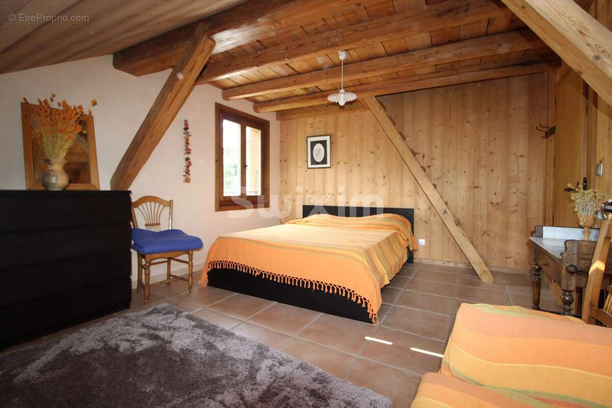 Appartement T5/6 de 147 m² – Ferme rénovée – Vue montagnes – Habère-Poche - photo 18