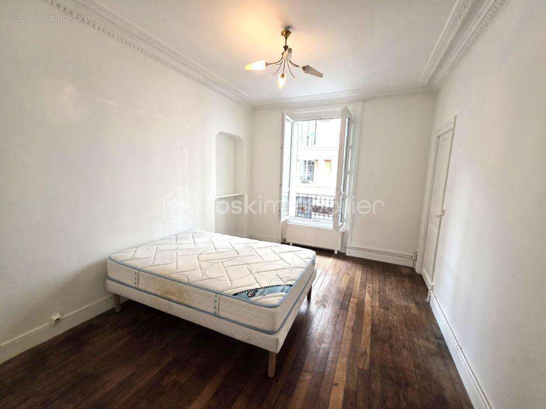 Appartement à PARIS-20E
