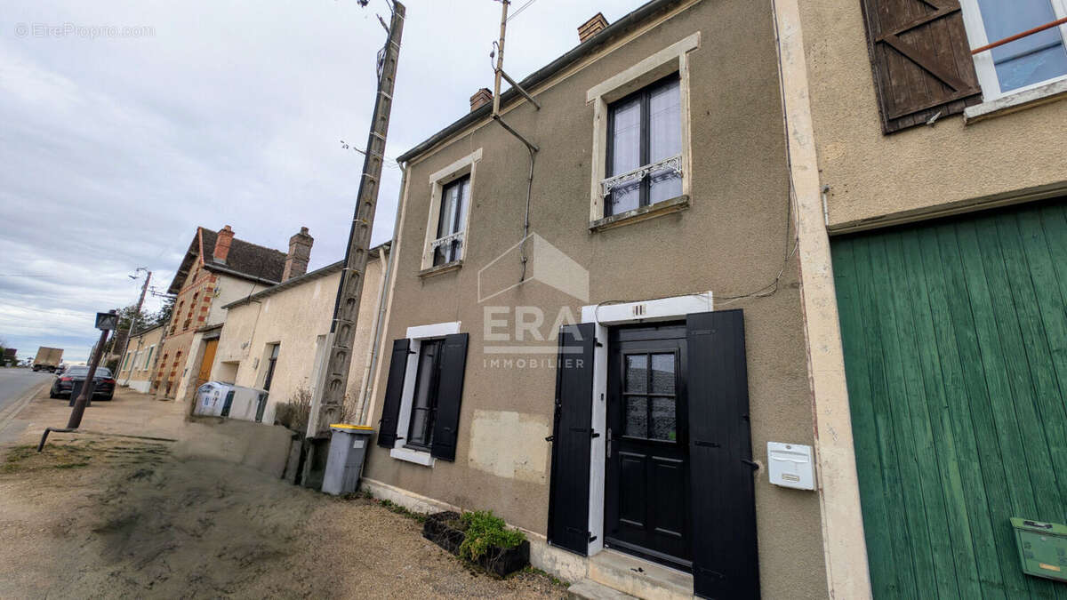 Maison à AUFFERVILLE