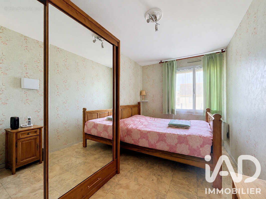Maison 100 m² à Sergines  - photo 9