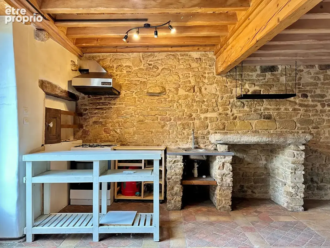 JARNIOUX Maison de village atypique 100 m² - photo 5