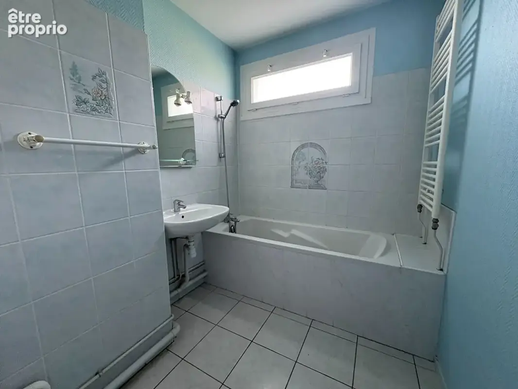La Chapelle St Mesmin, T3 de 68 m² avec balcon et stationnement - photo 3