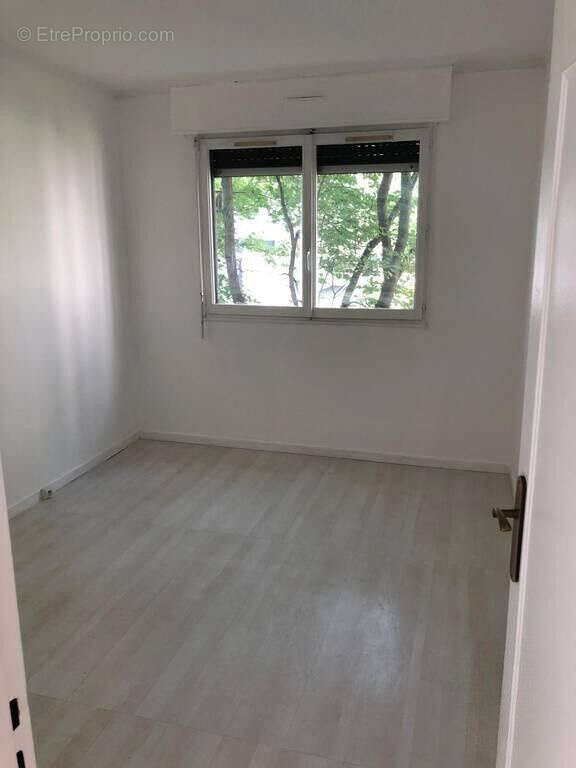 Appartement à GRIGNY