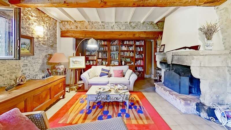 Maison à FORCALQUIER