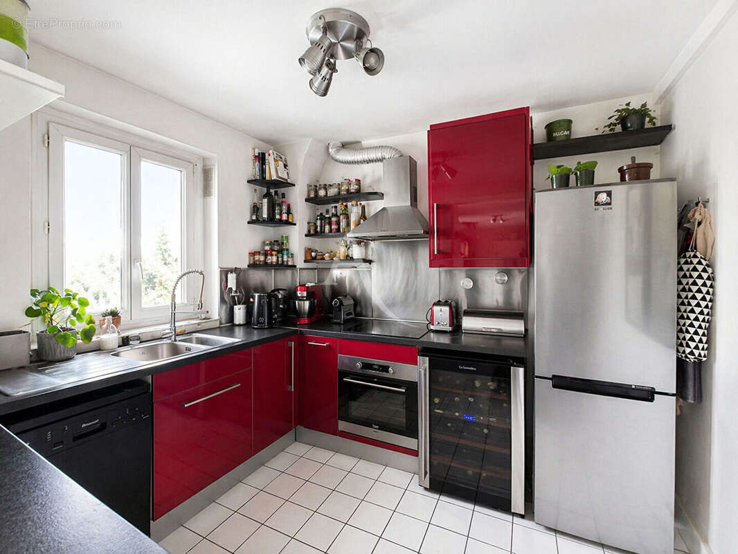 Appartement à FONTENAY-SOUS-BOIS