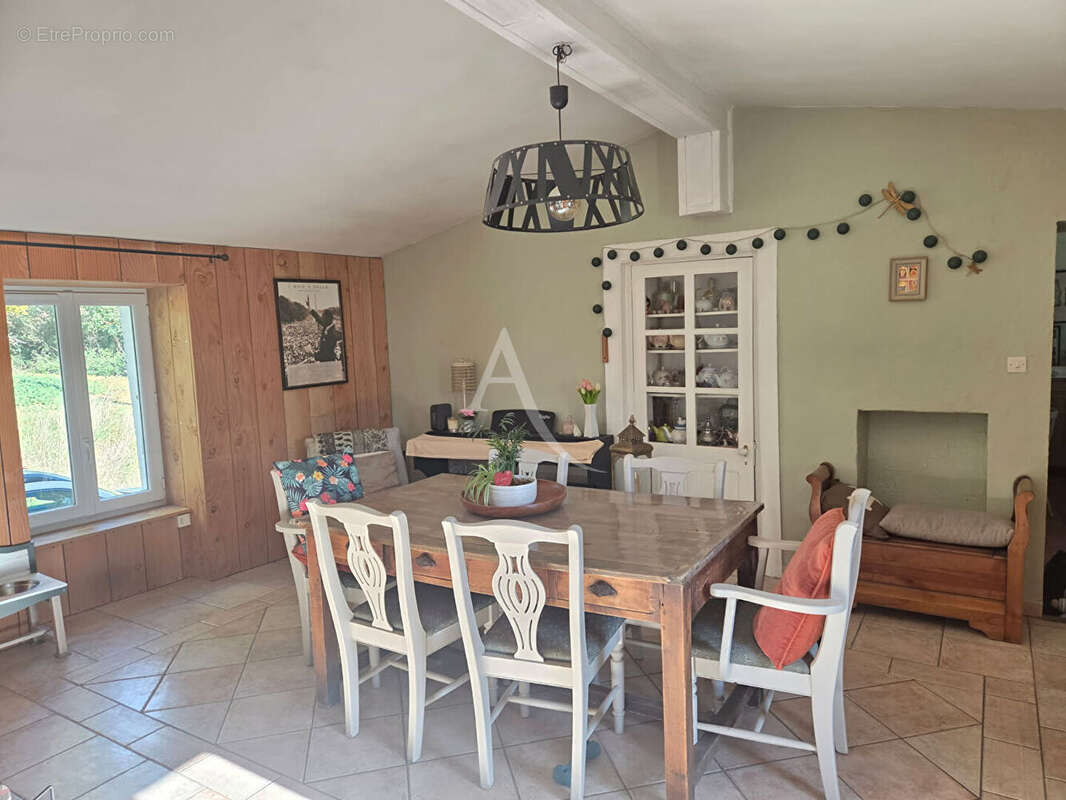 Maison à SAINT-VINCENT-SUR-GRAON