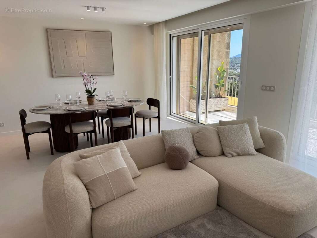 Appartement à CANNES