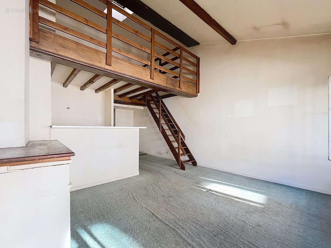 Appartement à LYON-1E