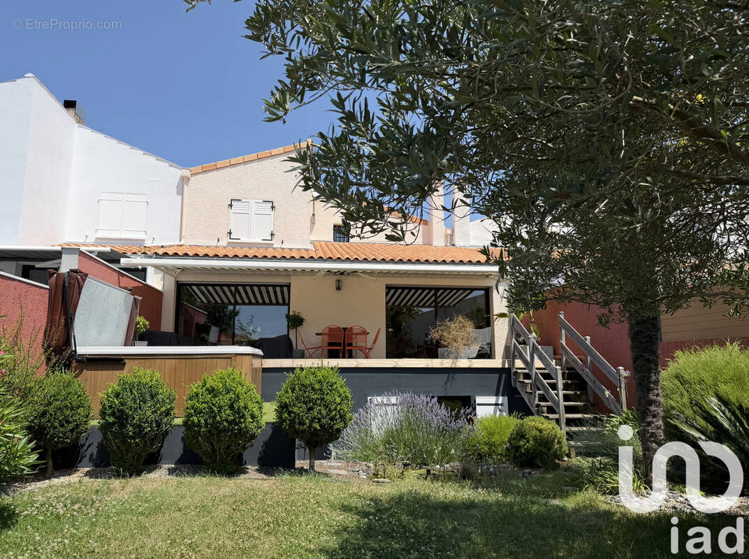 Photo 1 - Maison à LAGORD