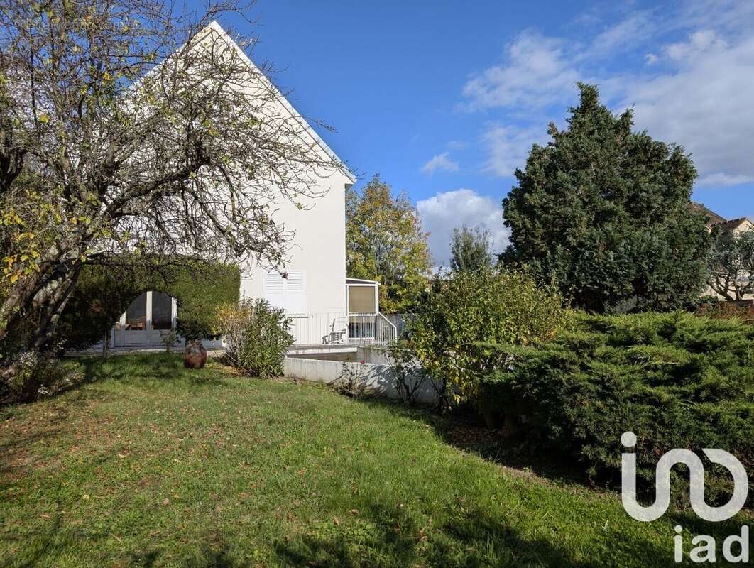 Photo 2 - Maison à ERMONT