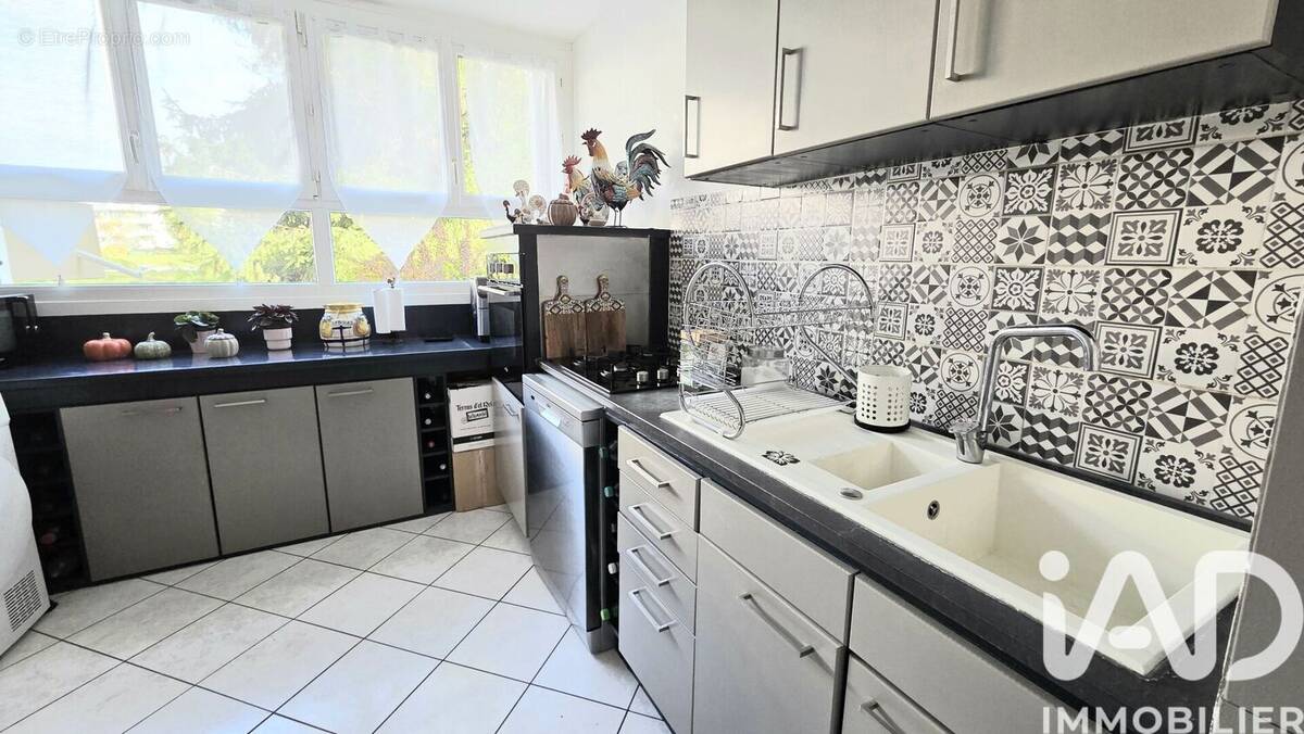 Photo 1 - Appartement à SAINT-MICHEL-SUR-ORGE