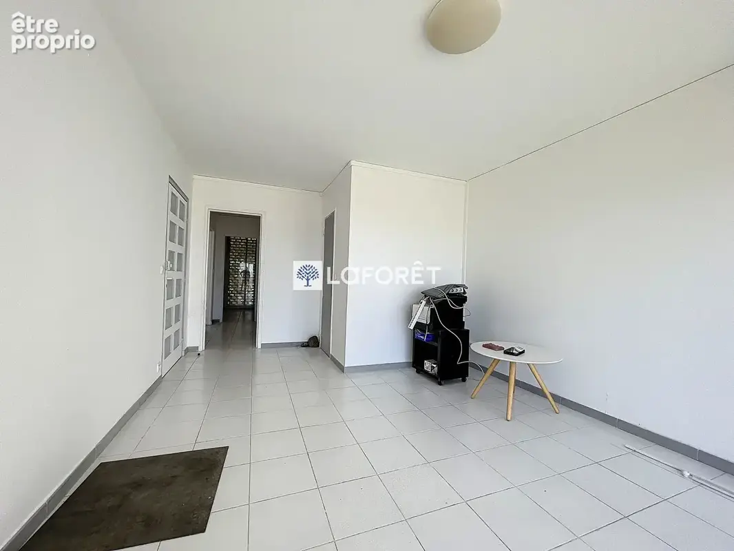 A vendre : Appartement T2 dans une résidence sécurisée sur la Route des Religieuses - photo 2