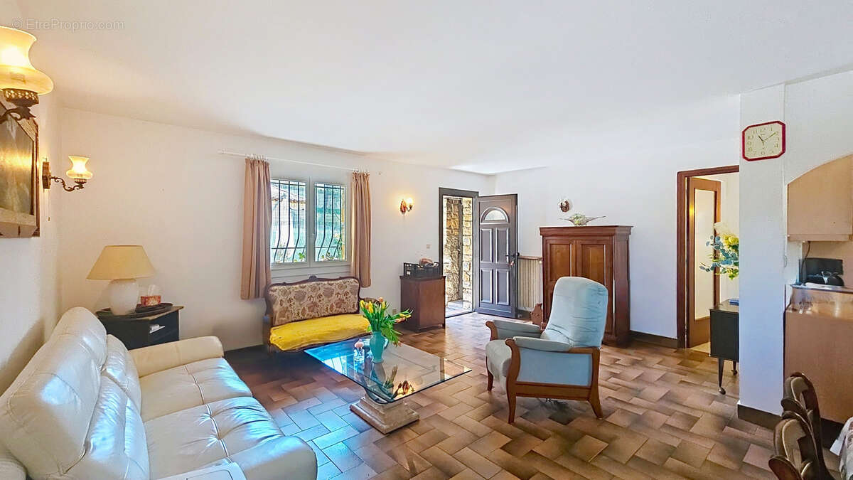 Maison à BIOT
