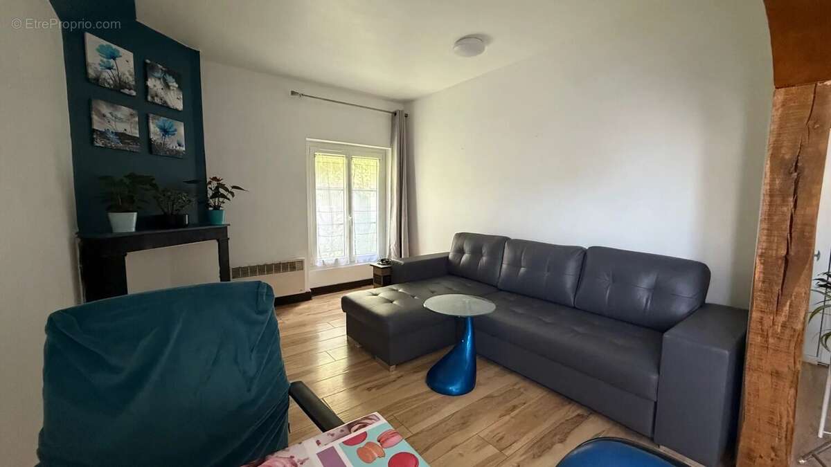 Appartement à OLLAINVILLE
