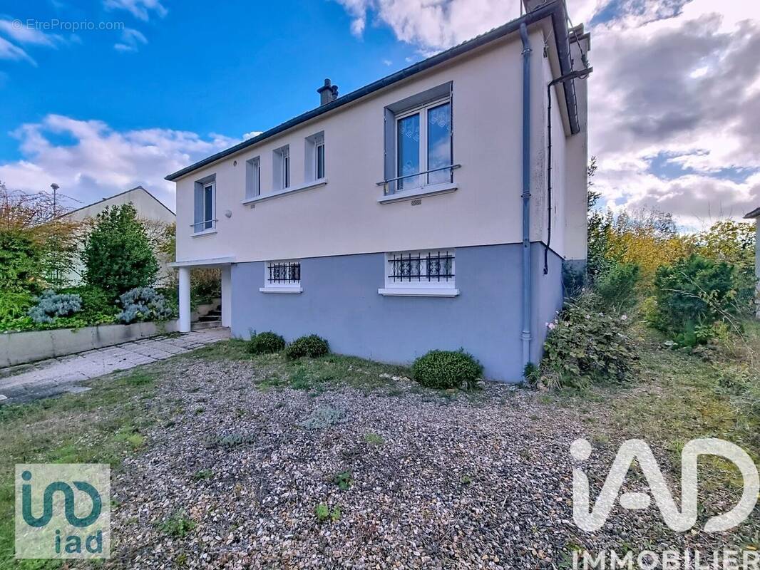 Photo 1 - Maison à JOIGNY