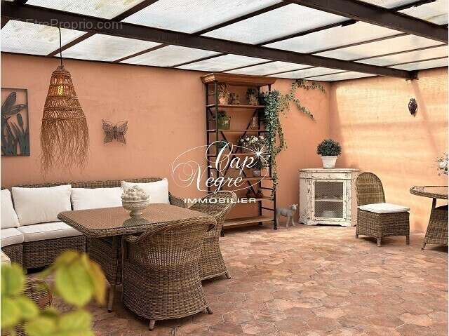 Maison à LE CANNET-DES-MAURES