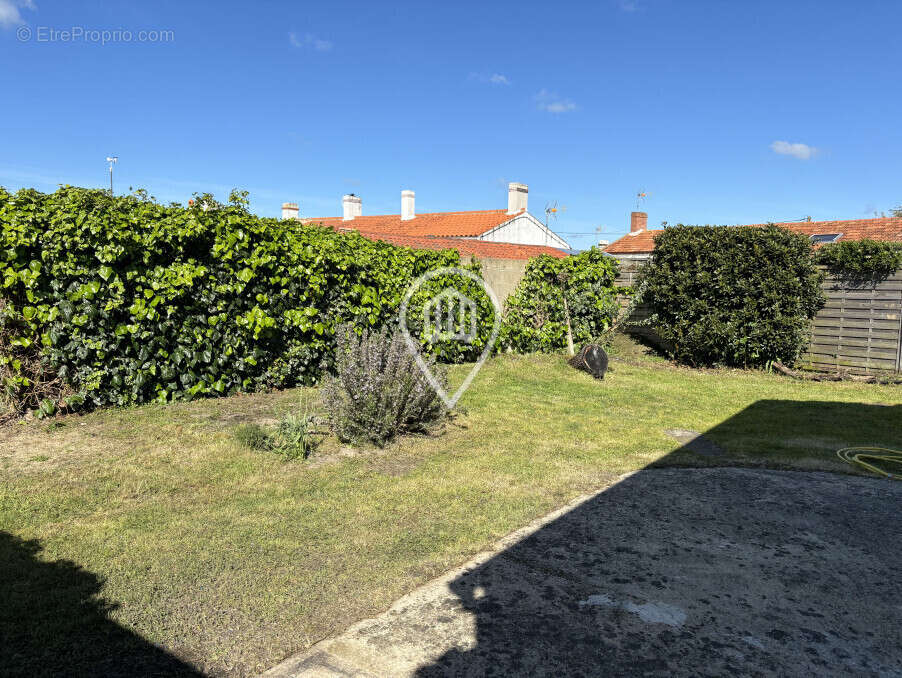 Maison à L&#039;EPINE