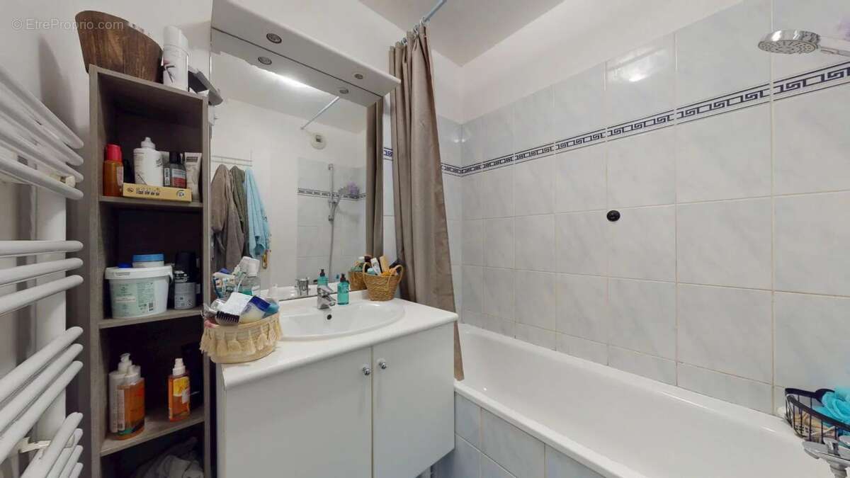 Appartement à MONTIGNY-LE-BRETONNEUX