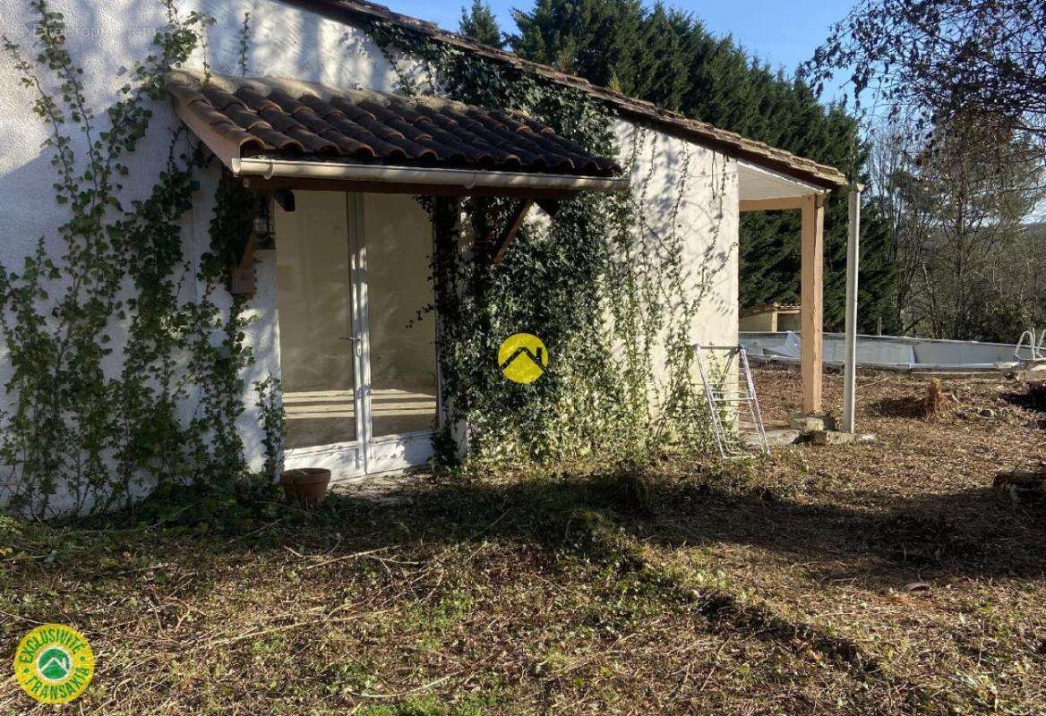 Maison à GRUN-BORDAS