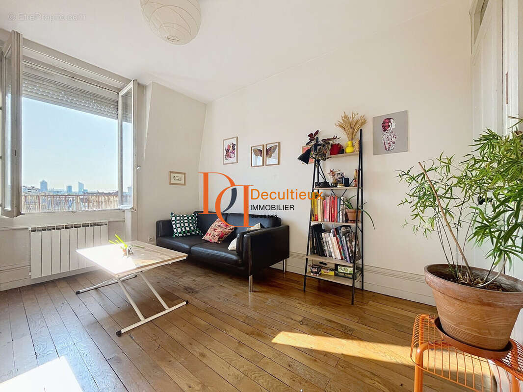 Appartement à VILLEURBANNE