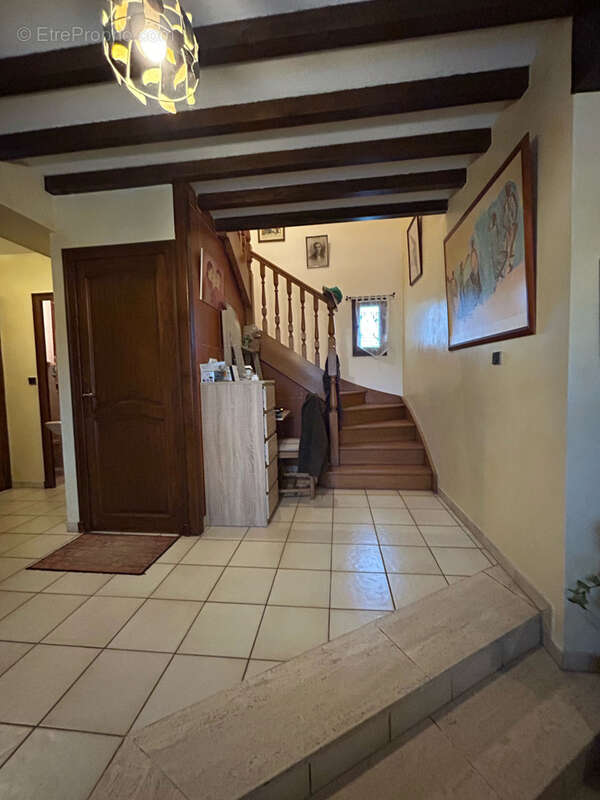 Maison à GRANGES-LES-BEAUMONT