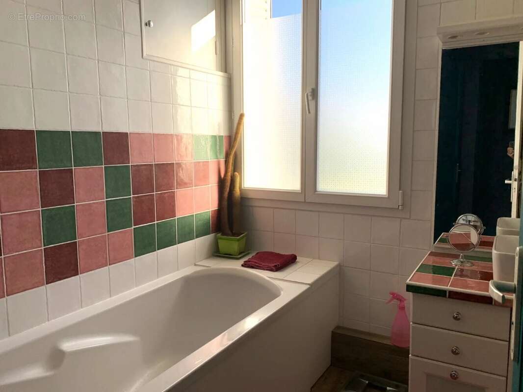 Maison à ROMANS-SUR-ISERE