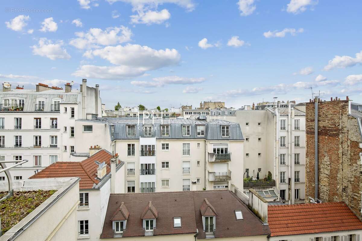 Appartement à NEUILLY-SUR-SEINE