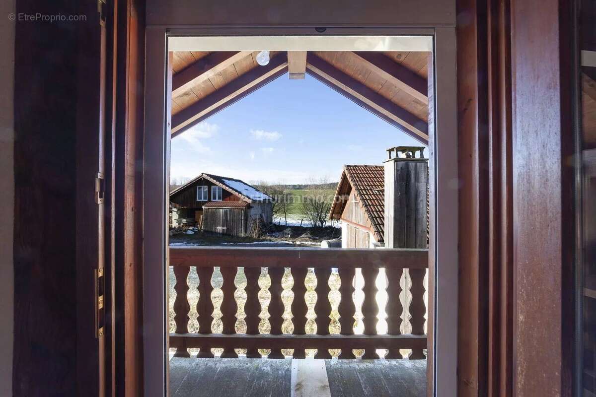 Appartement à LE RUSSEY