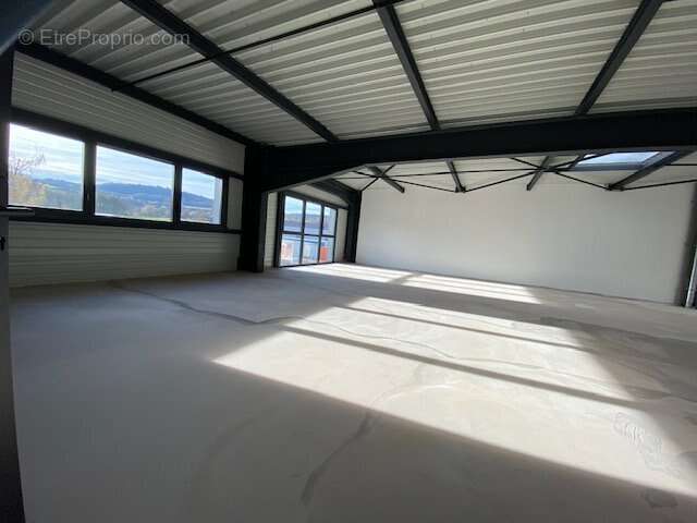 Commerce à SILLINGY