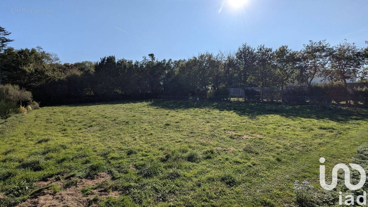 Photo 1 - Terrain à PAIMPOL