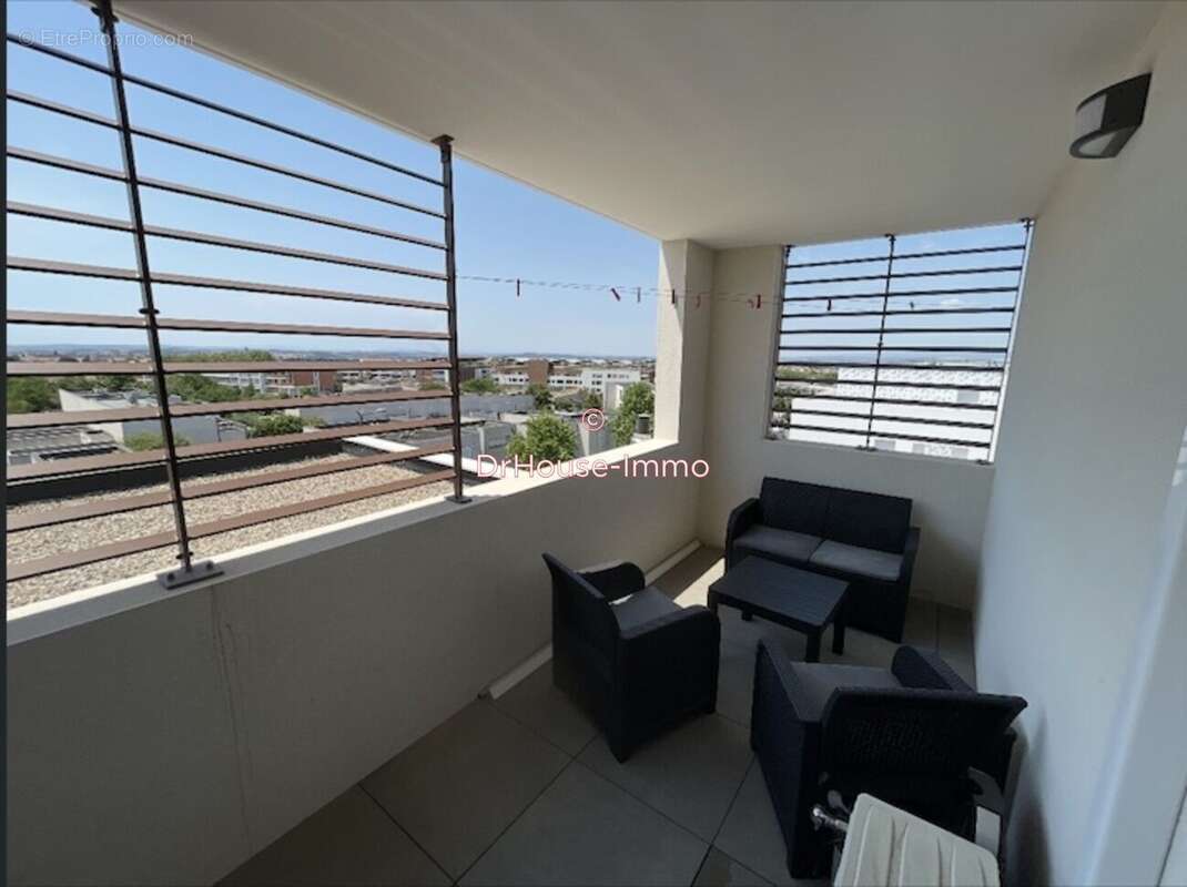 Appartement 60 m² à Beziers  - photo 6