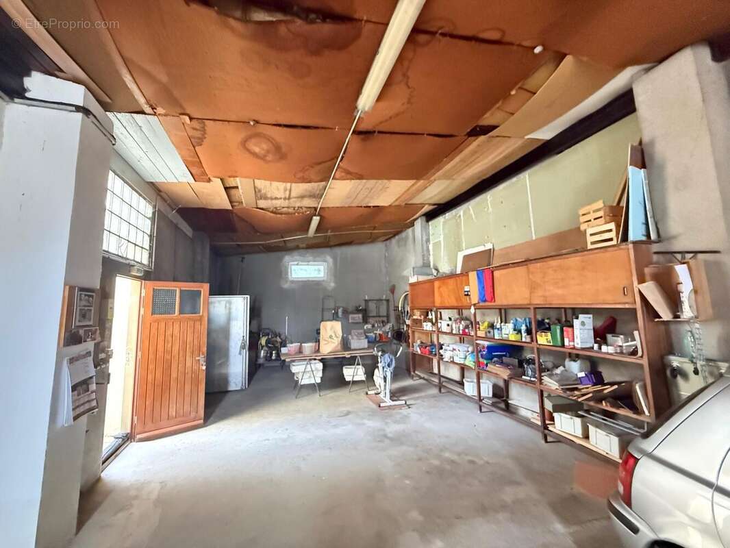 Maison 282 m² à Alfortville  - photo 3