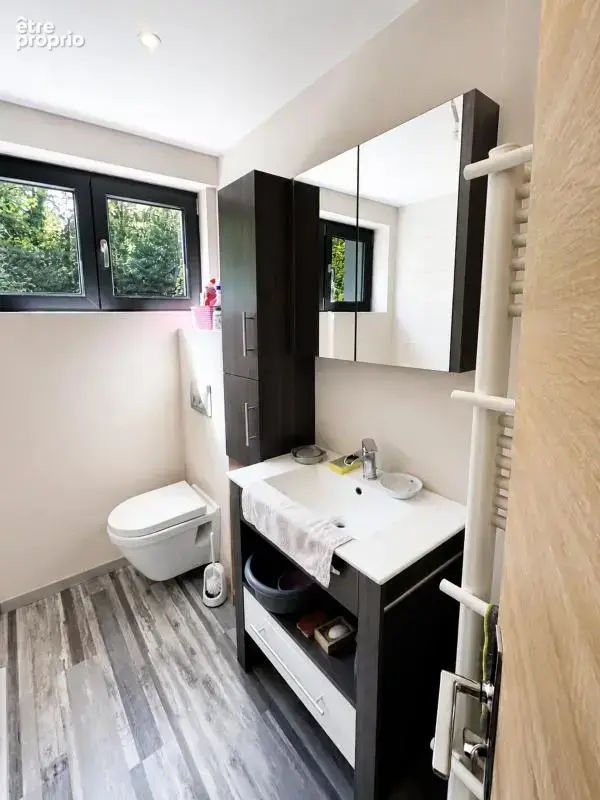 Maison de 6 pièces de 120 m² à Champagnole - photo 16