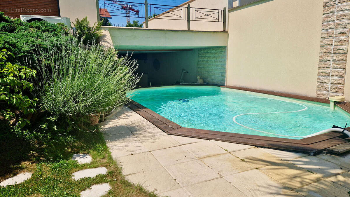 Maison à TAVERNY
