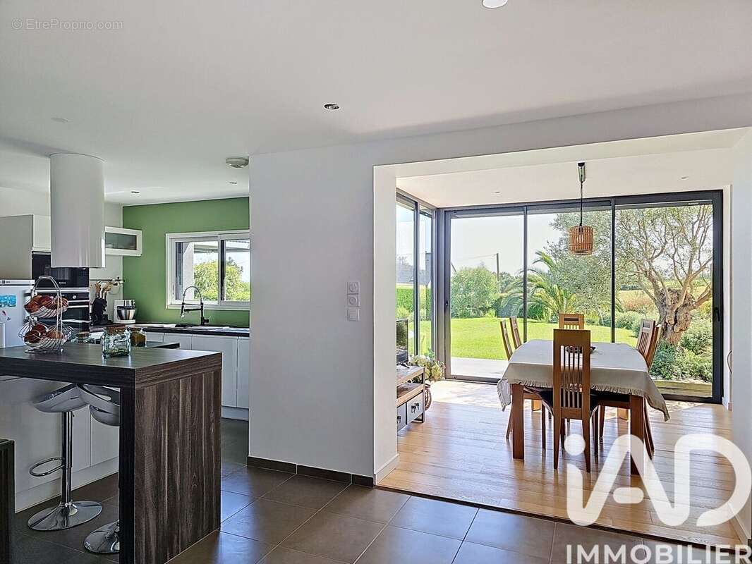 Photo 4 - Maison à YVIAS