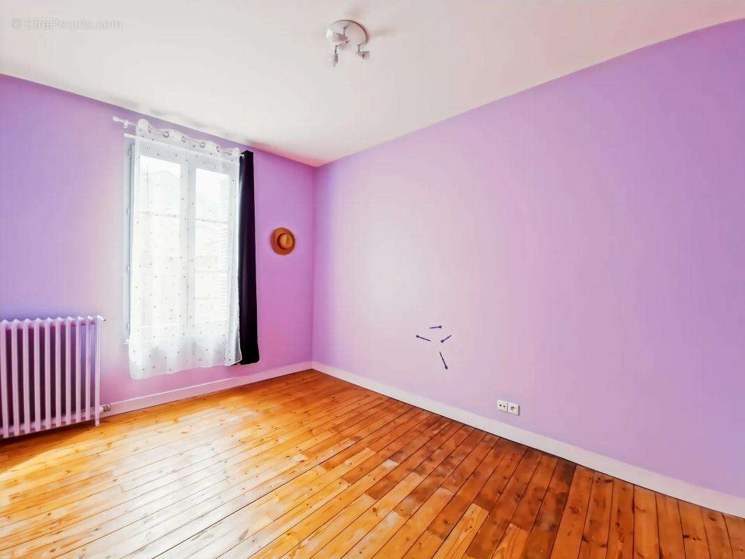 Maison à CHATELLERAULT