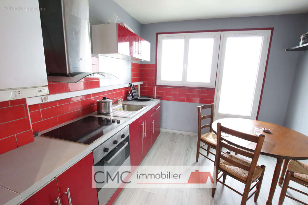 Appartement à LUCE
