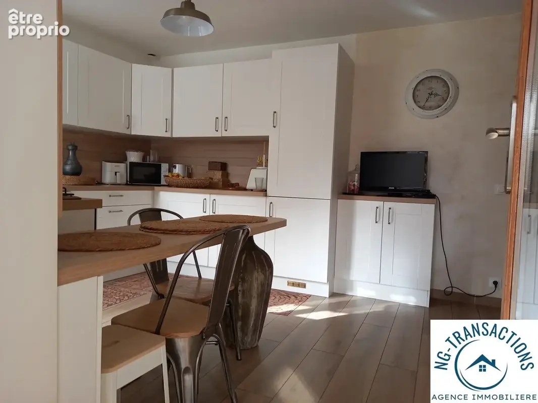 Maison de ville de 140m2 au calme - photo 4