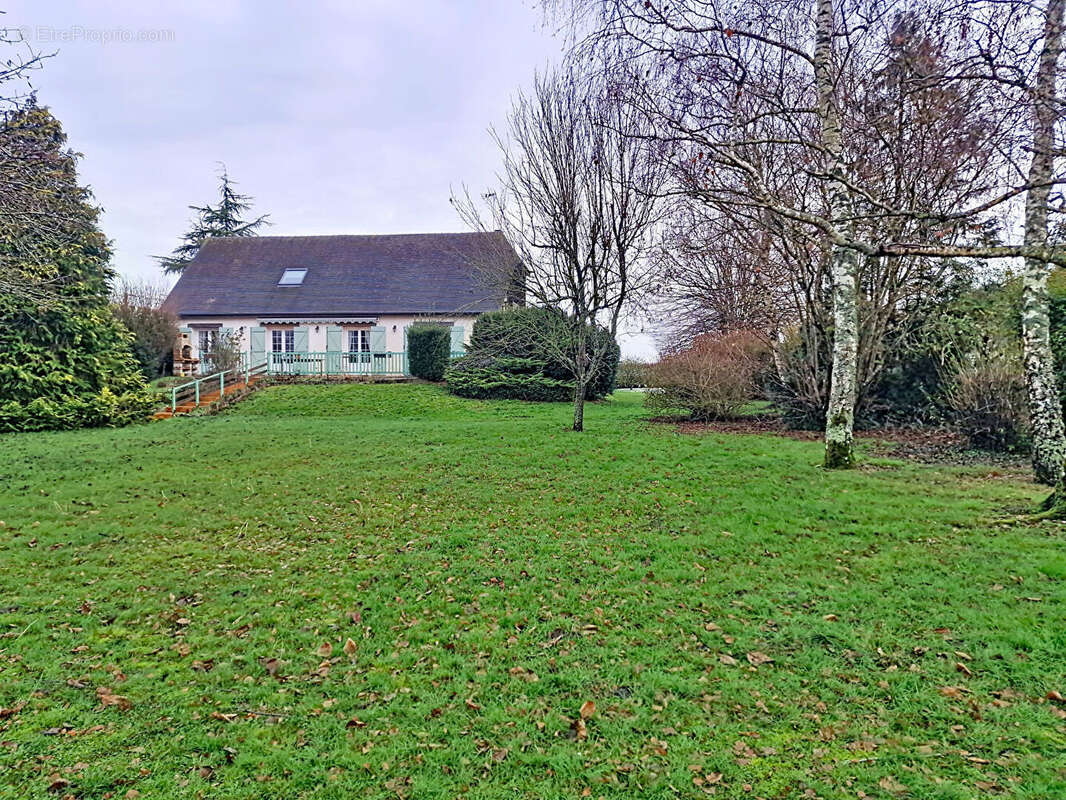 Maison à LES VENTES