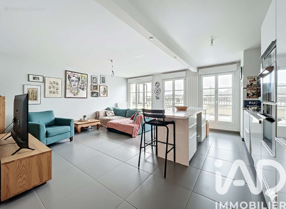 Photo 3 - Appartement à LE PLESSIS-TREVISE