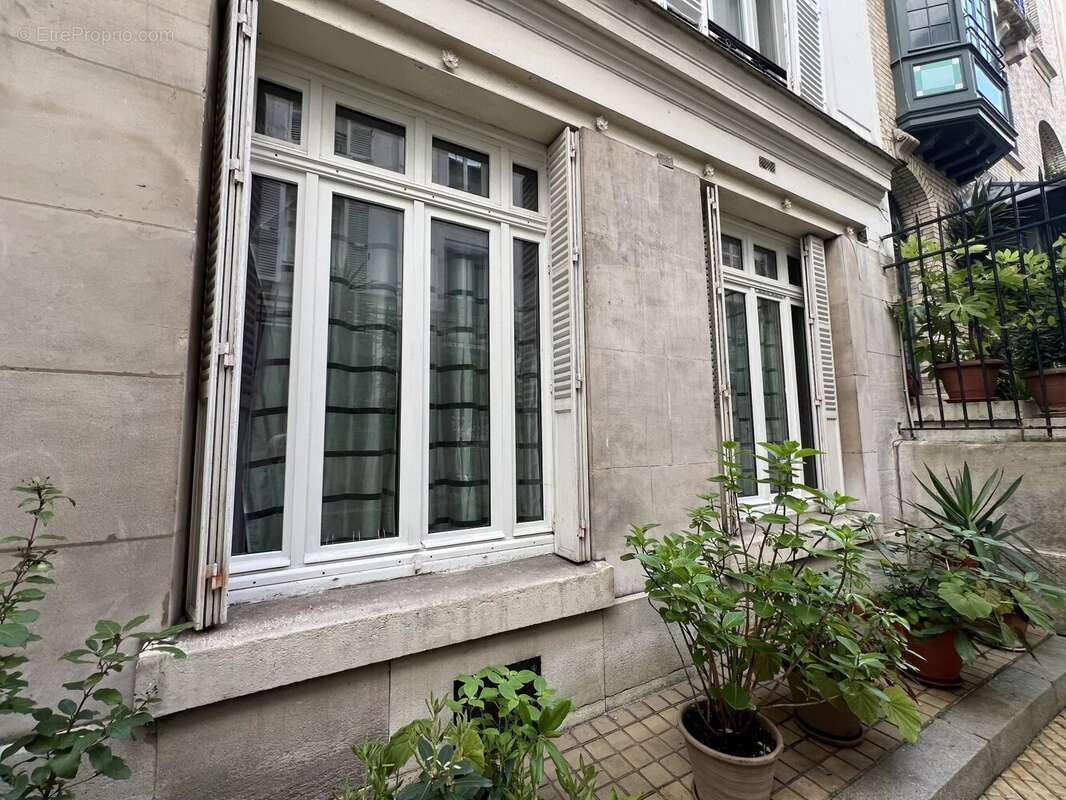 Appartement à PARIS-9E