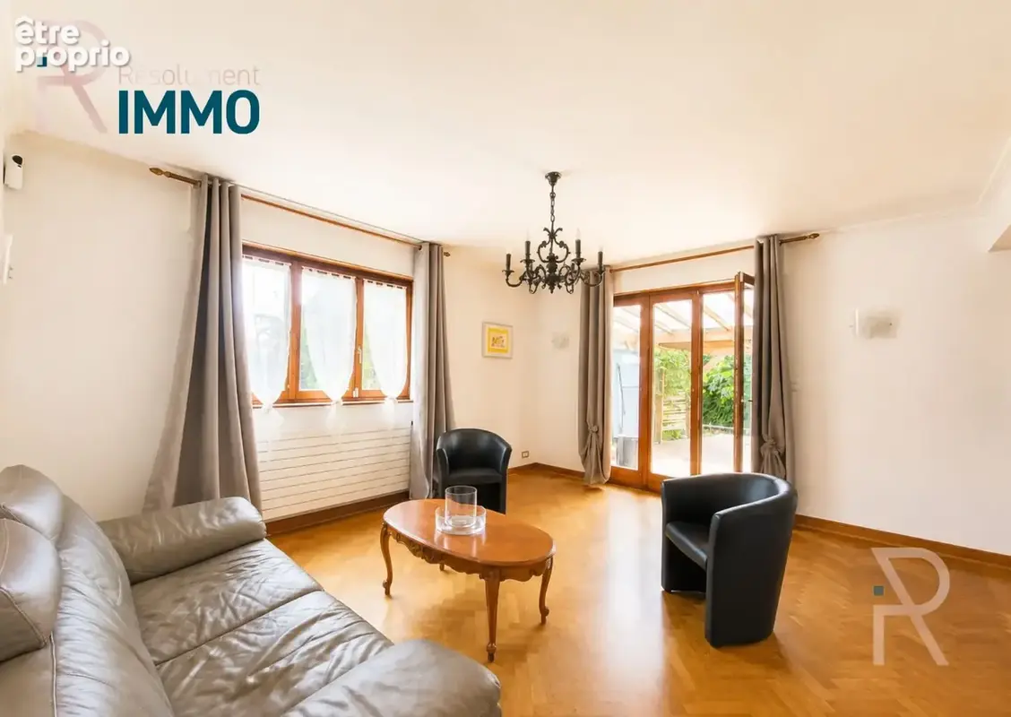 Maison 9 pièces 272 m² à vendre à Niederbruck (68290) - photo 3