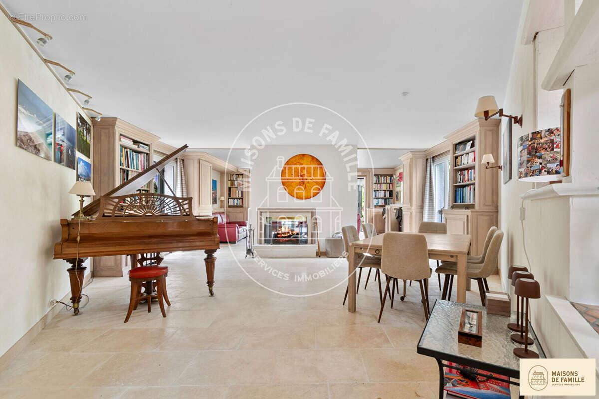 Maison à MARLY-LE-ROI