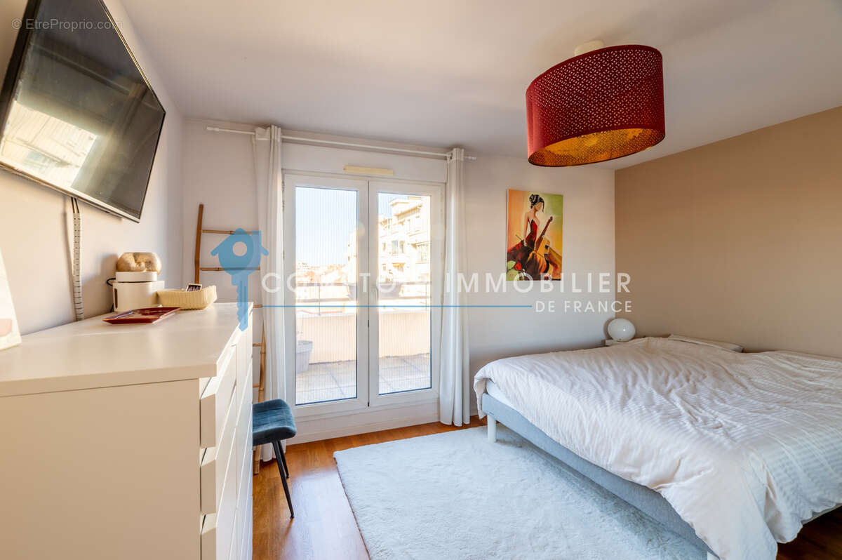 Appartement à LYON-8E