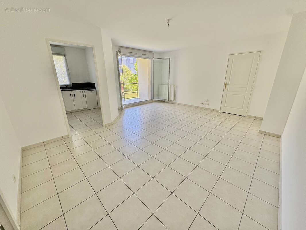 Appartement à LA RICHE