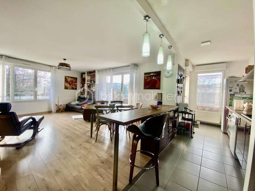 Appartement à CHELLES