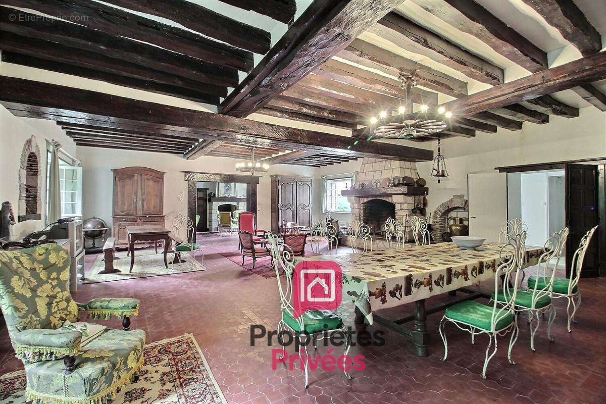 A 30 mn de fontainebleau et 1h de paris - a vendre  ancien moulin - exceptionnel clos gatinais en pierre, dependances sur 12 hec - photo 4